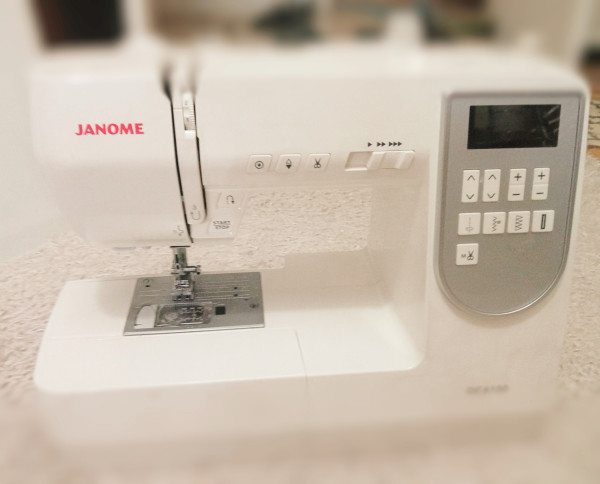 al-khyat-janome-dc-6100-big-4